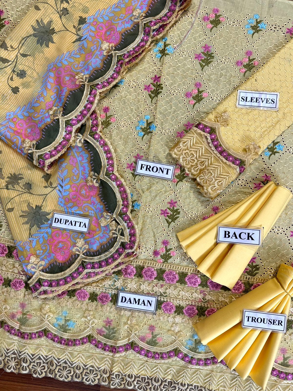 SOBIA NAZIR LAWN