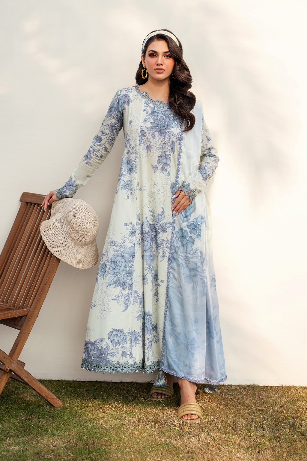 IZNIK LAWN COLLECTION 2025