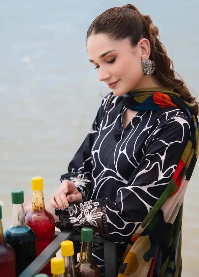 MARIA.B MPRINT LUXURY LAWN COLLECTION