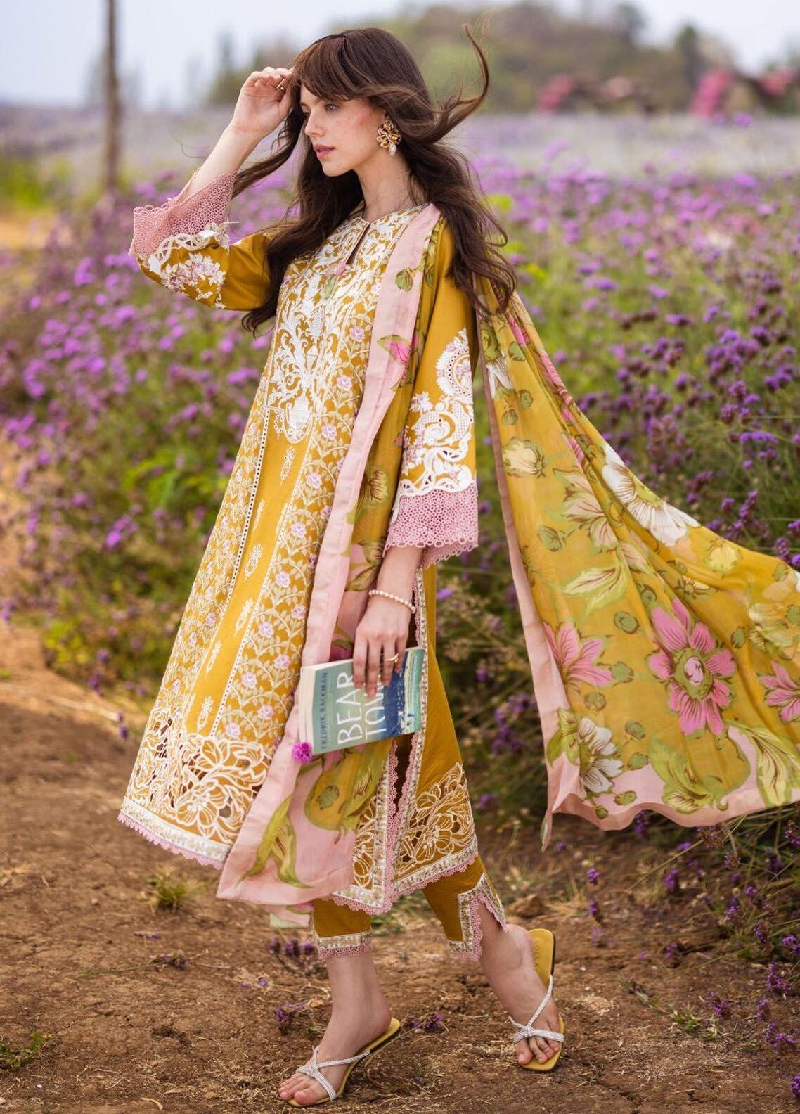 MUSHQ LUXURY LAWN CHICKEN KARI COLLECTION