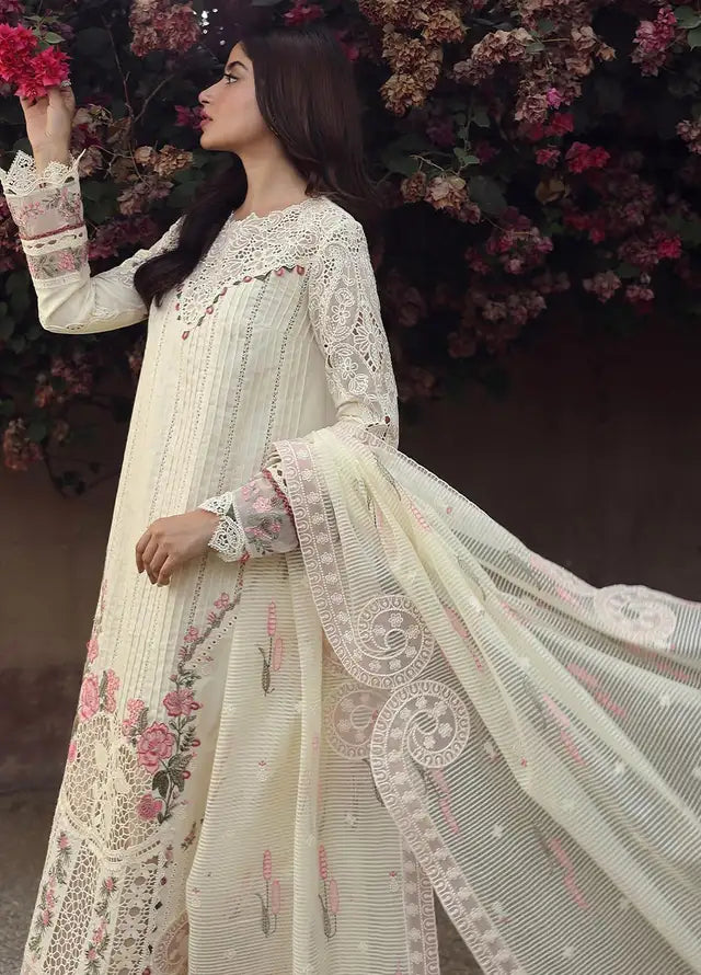 Qalamkar Embroidered Chikankari Luxury Lawn Collection- Pearl White
