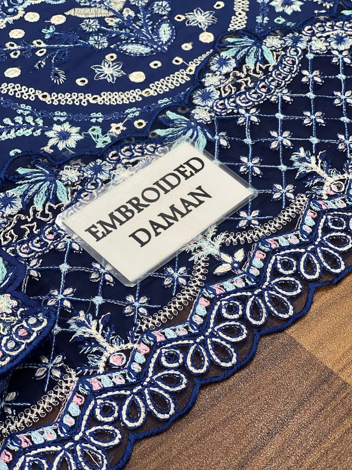 QALAMKAR LAWN COLLECTION 2025