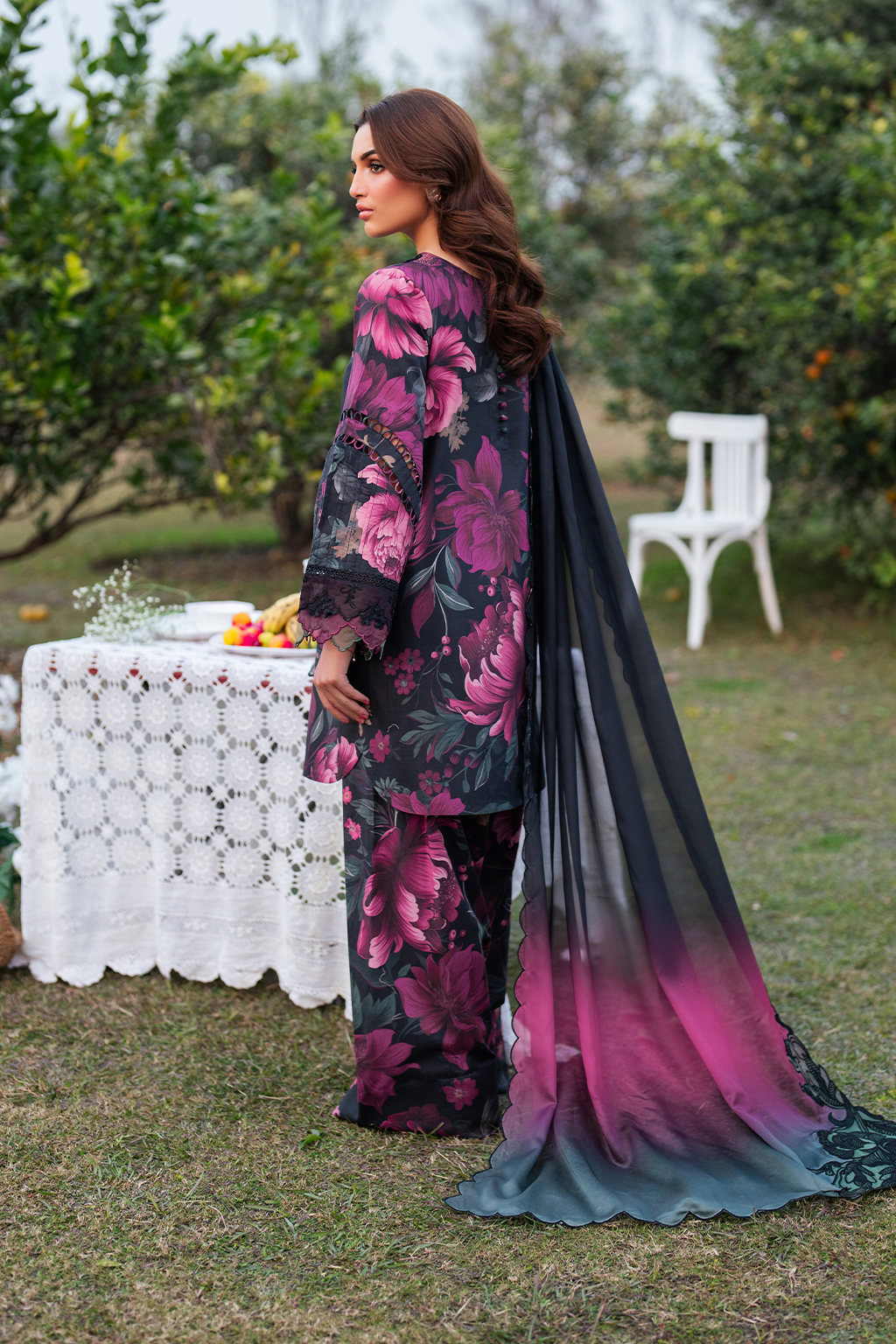 IZNIK LAWN COLLECTION 2025