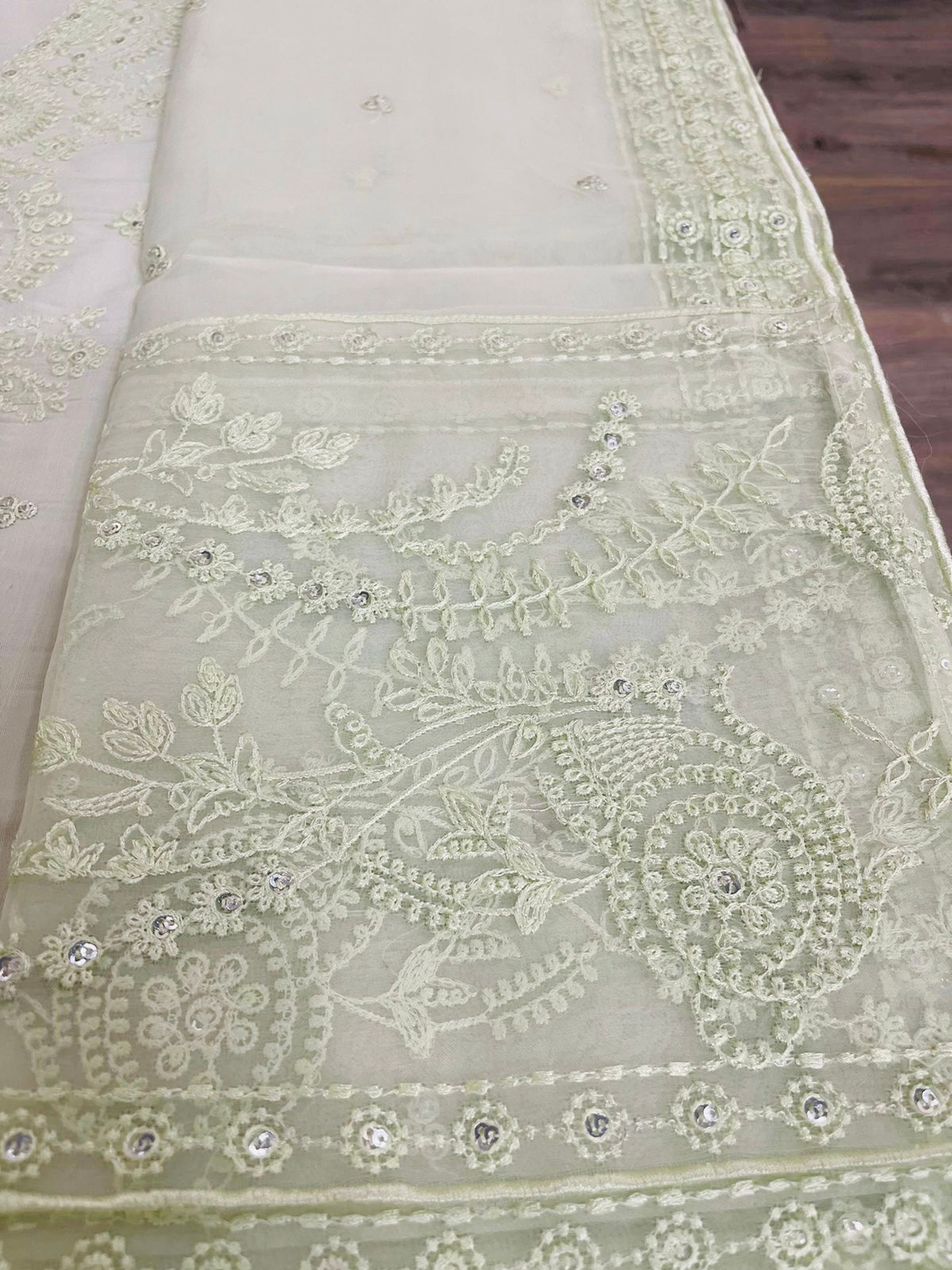 KAHF Swiss Lawn