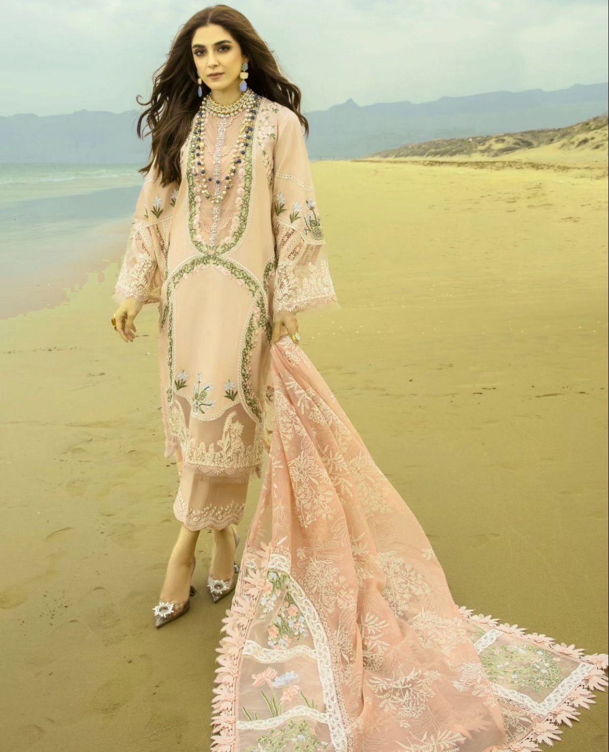 CRIMSON LUXURY LAWN CHICKEN KARI COLLECTION 2024