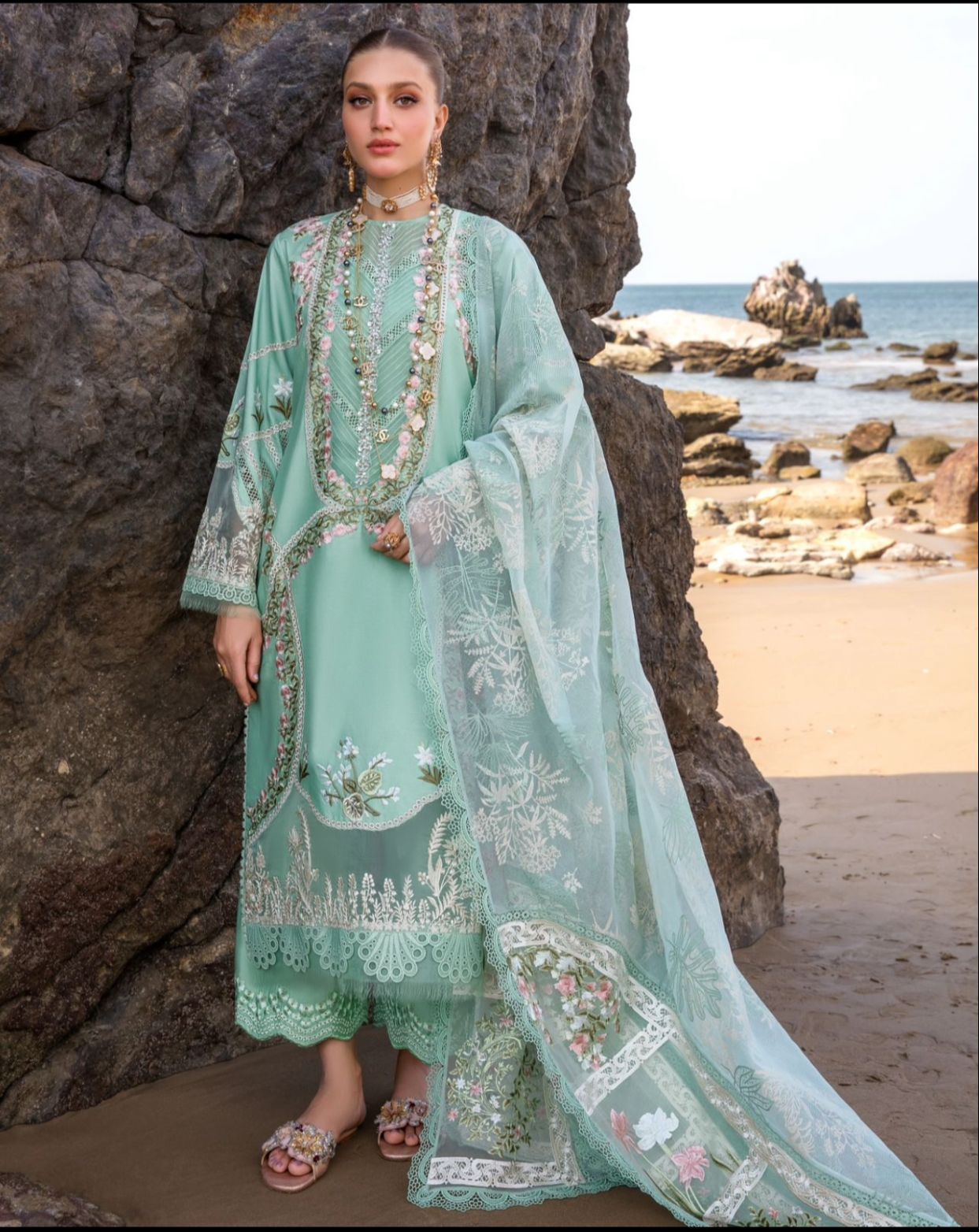 CRIMSON LUXURY LAWN CHICKEN KARI COLLECTION 2024