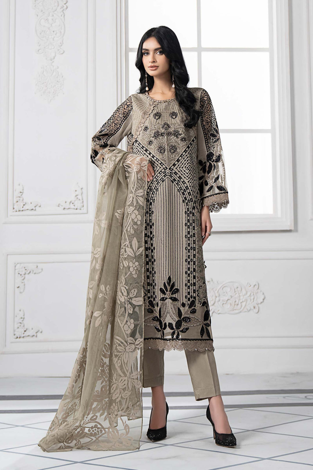 MARIA. B LUXURY CHICKEN KARI FESTIVE COLLECTION 2025