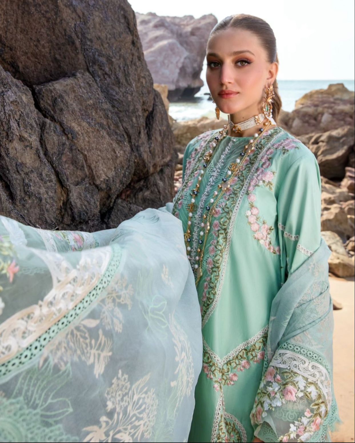 CRIMSON LUXURY LAWN CHICKEN KARI COLLECTION 2024