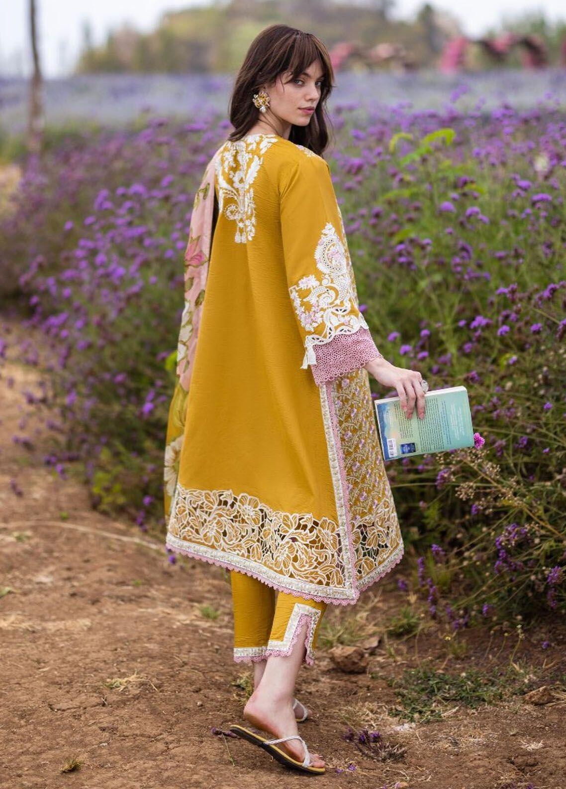MUSHQ LUXURY LAWN CHICKEN KARI COLLECTION